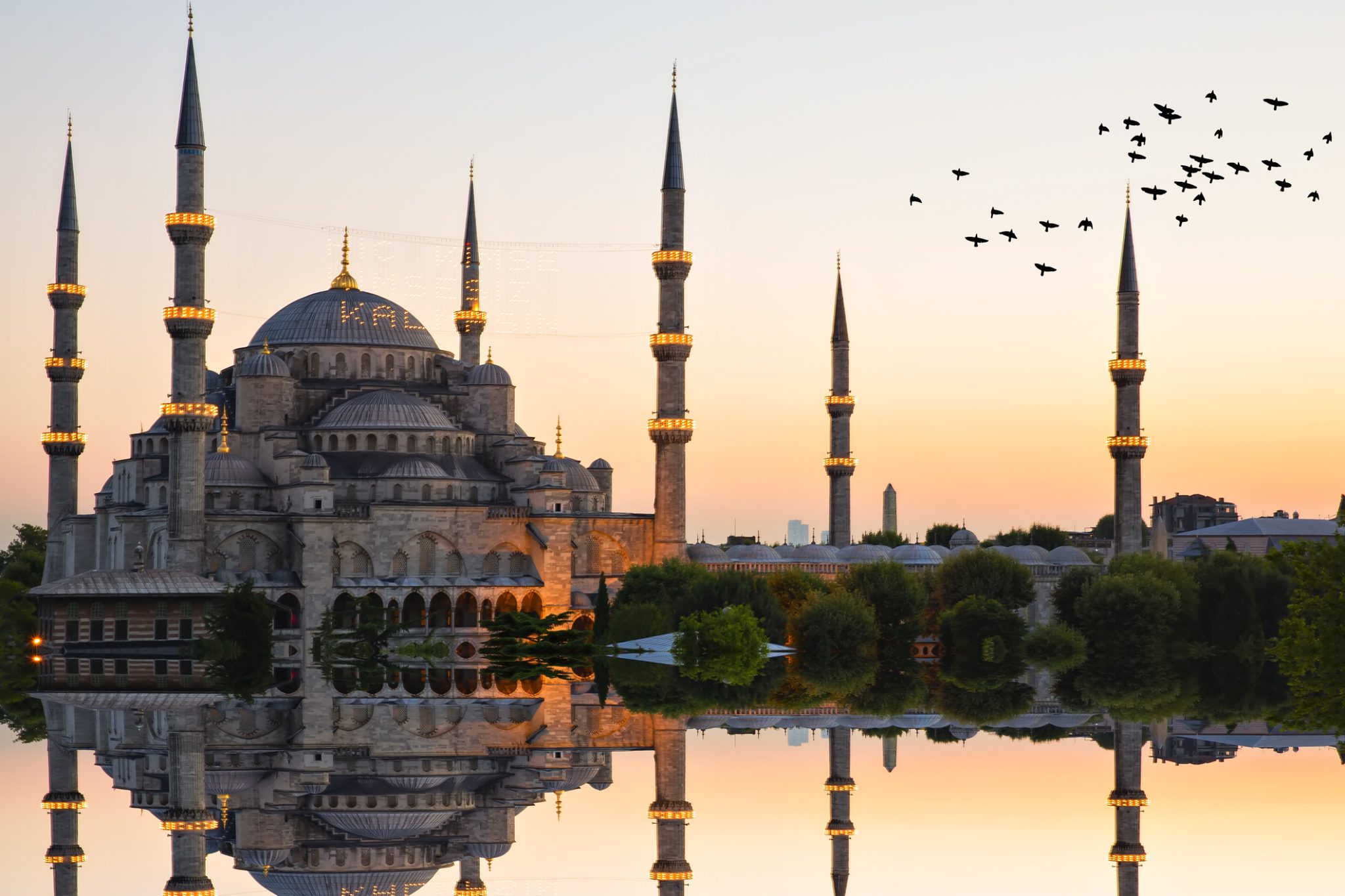 Istanbul’s Water View Mosques
