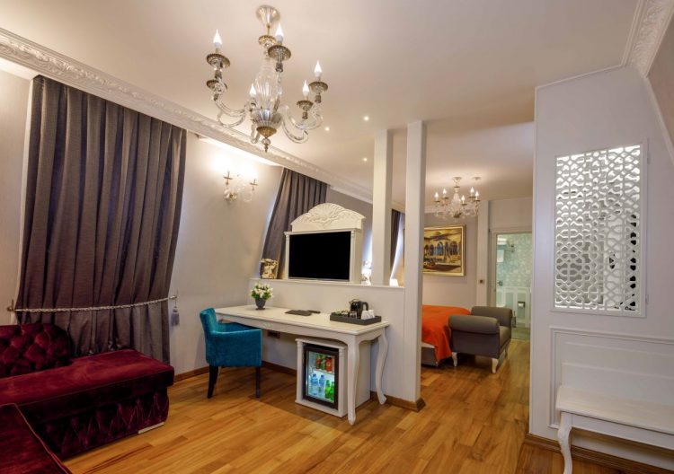 King Suite Room