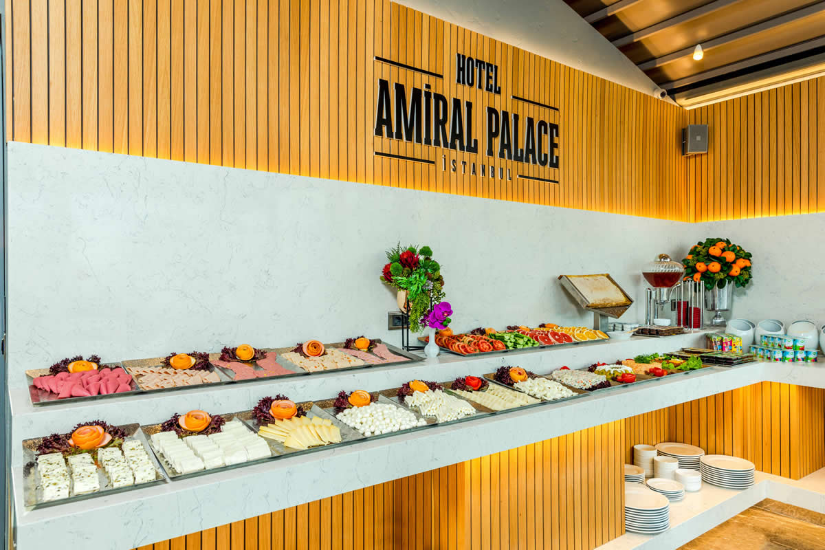 Amiral Palace Boutique Hotel’s No7 Rooftop Restaurant