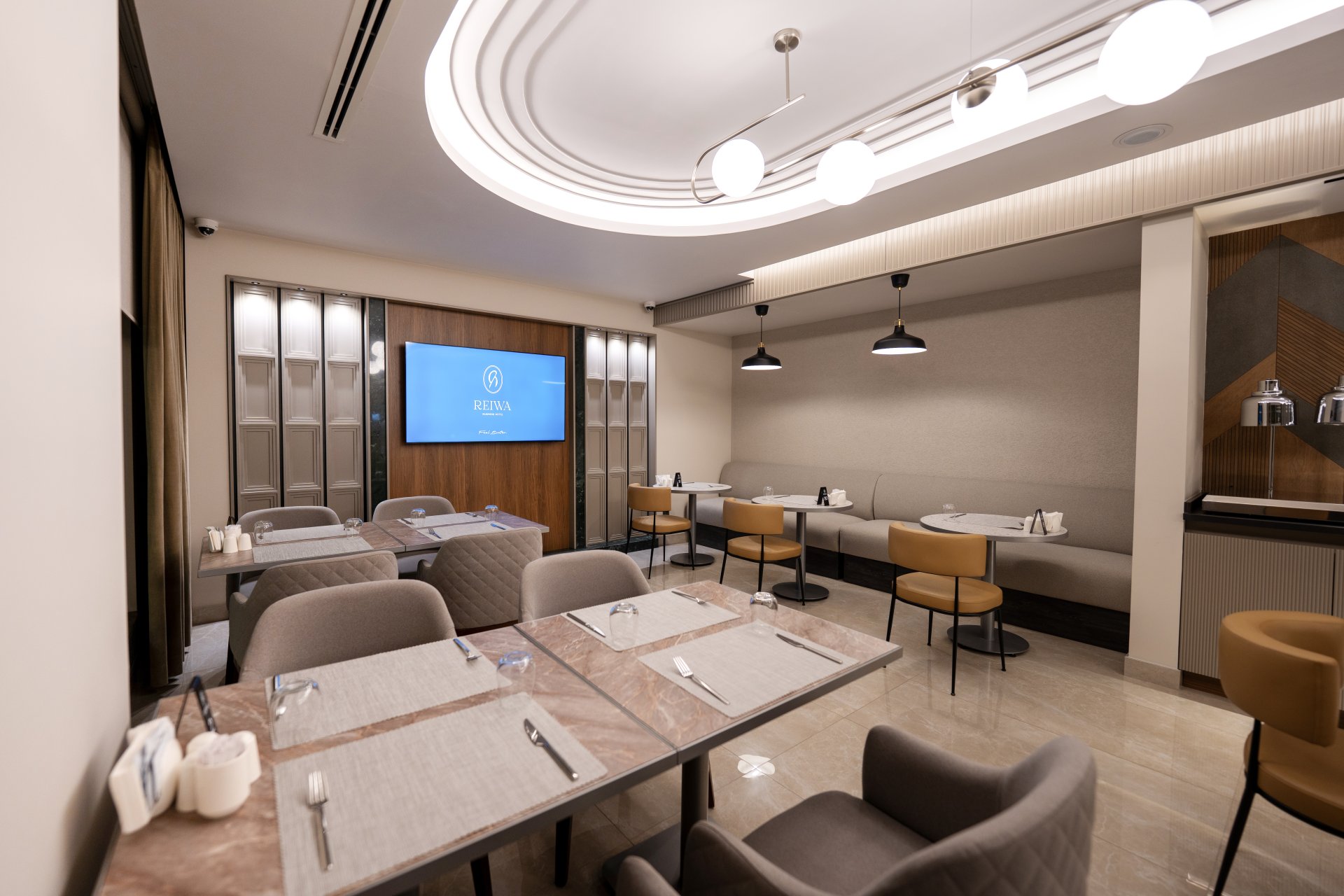 REIWA BUSINESS HOTEL Slider