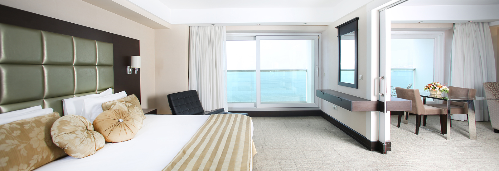 Ege Palas Business Hotel Slider