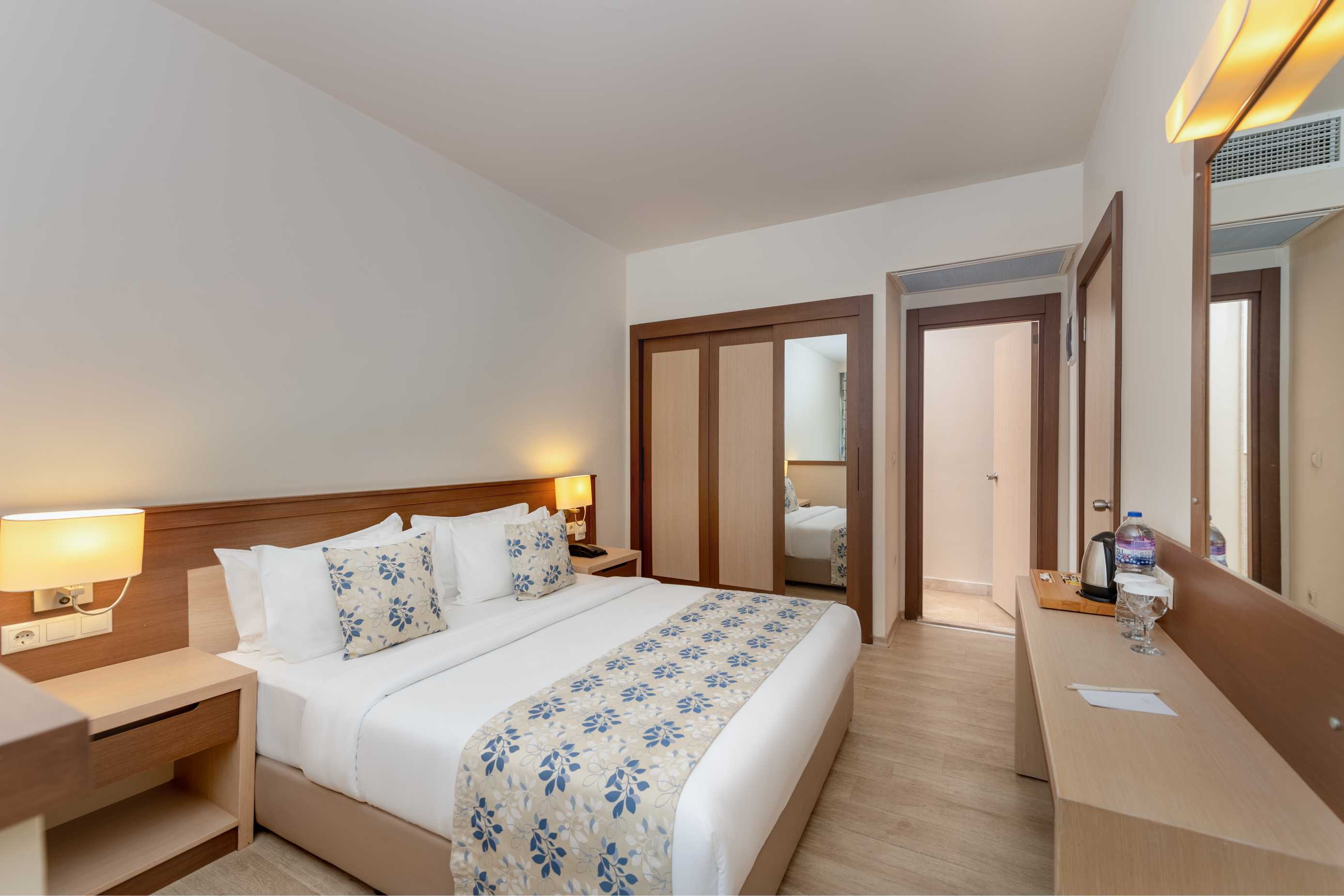 Standard Family Room - Garden View