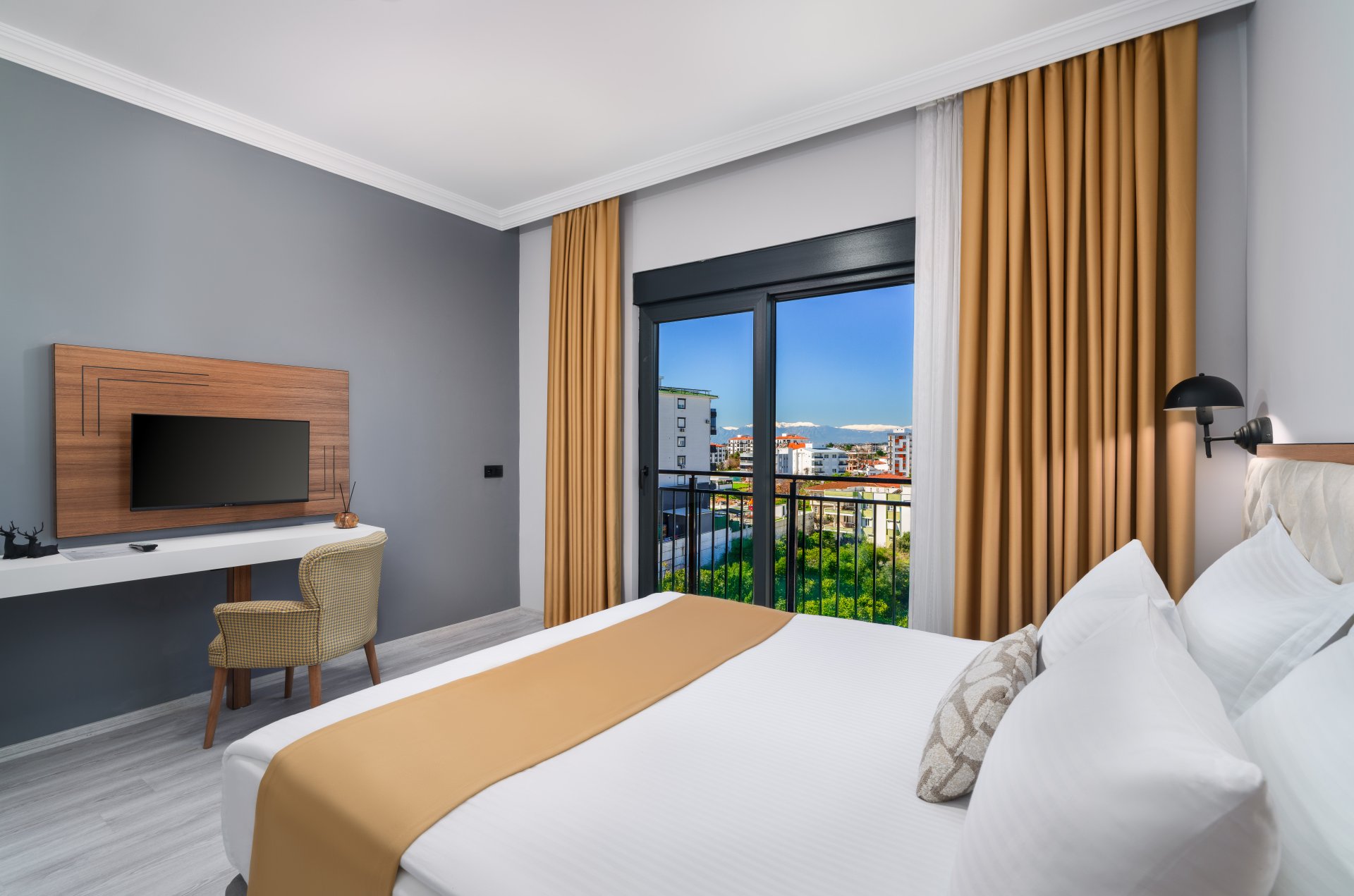 &Ccedil;İFT KİŞİLİK 