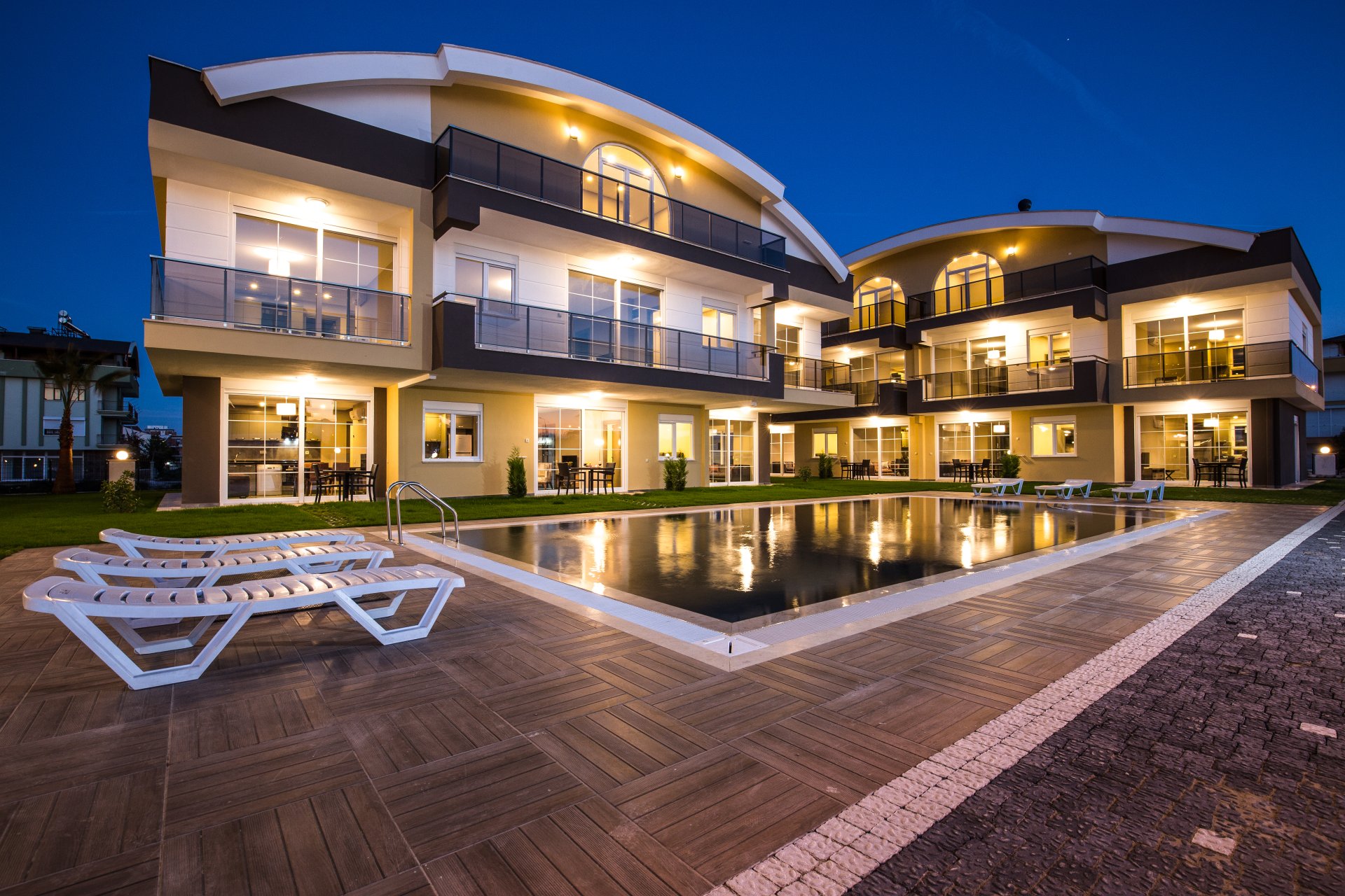 Lara Beach Homes Slider